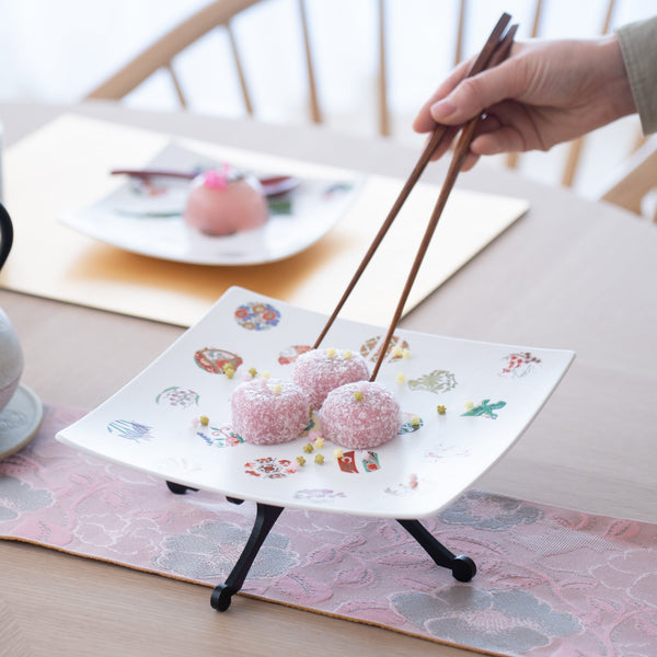 arita-porcelain-lab-asteroid-square-plate-l-musubi-kiln-quality-japanese-tablewares-and-gifts-464173.jpg