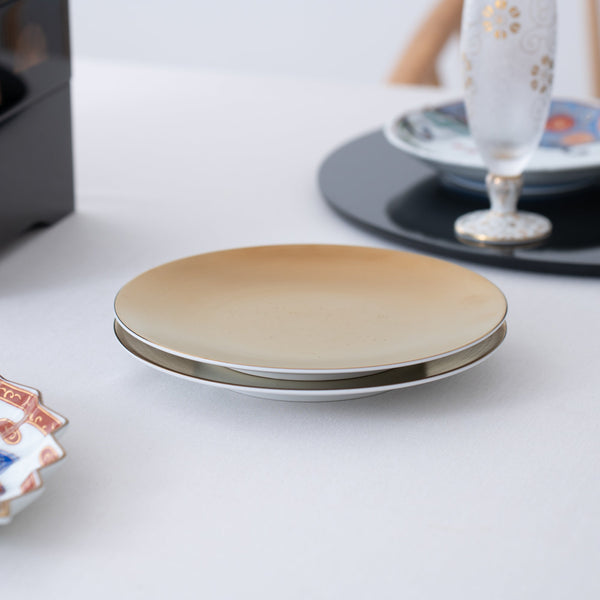 arita-porcelain-lab-japan-autumn-gold-flat-plate-71in-musubi-kiln-quality-japanese-tablewares-and-gifts-945419.jpg