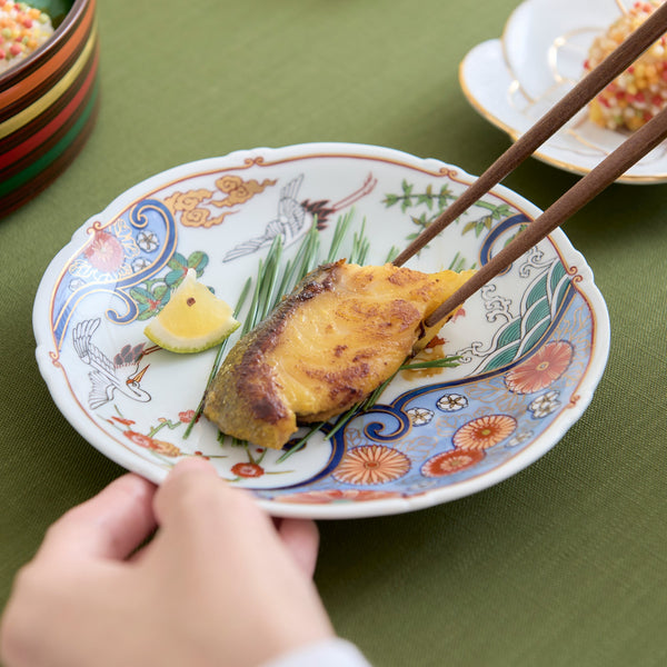 arita-porcelain-lab-yazaemon-crane-and-wave-plate-set-musubi-kiln-quality-japanese-tablewares-and-gifts-986555.jpg