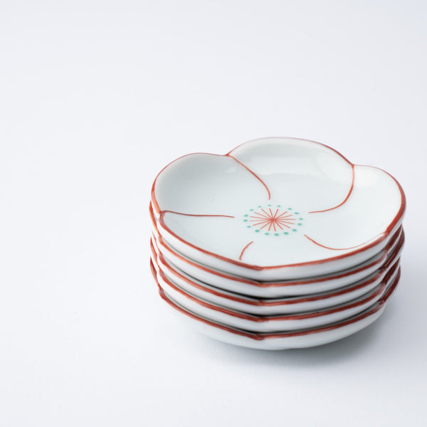 arita-porcelain-lab-yazaemon-plum-shaped-small-sauce-plate-set-musubi-kiln-quality-japanese-tablewares-and-gifts-602241.jpg