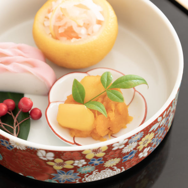 arita-porcelain-lab-yazaemon-plum-shaped-small-sauce-plate-set-musubi-kiln-quality-japanese-tablewares-and-gifts-614068.jpg