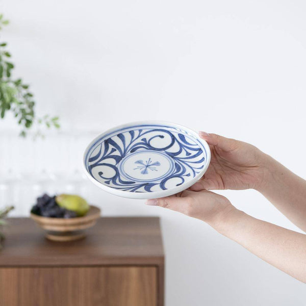 baizan-kiln-arabesque-tobe-round-plate-71in-musubi-kiln-quality-japanese-tablewares-and-gifts-137281.jpg