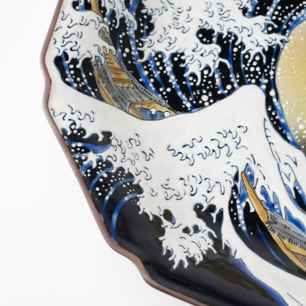 bizan-kiln-hokusai-wave-kutani-decorative-plate-large-musubi-kiln-quality-japanese-tablewares-and-gifts-286342.jpg