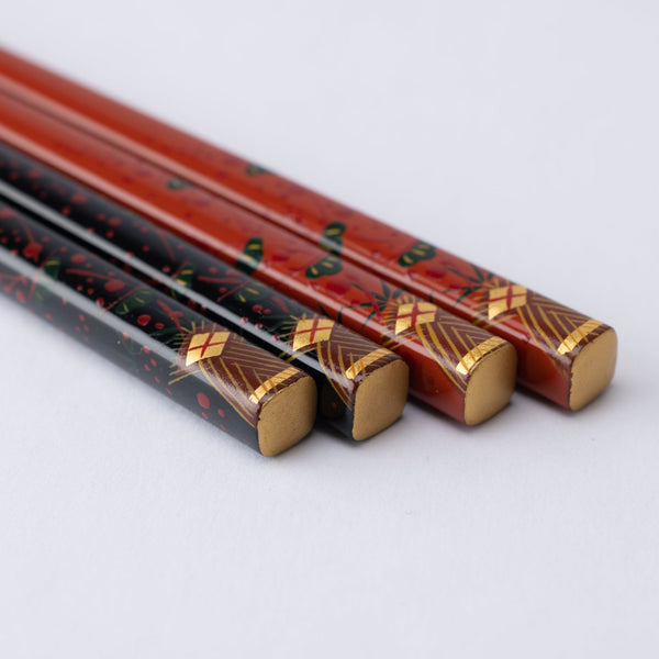 fukunishi-sobe-pine-bamboo-and-plum-aizu-lacquerware-set-of-two-pairs-of-chopsticks-23-cm-9-in-and-21-cm-83-in-musubi-kiln-quality-japanese-tablewares-and-gifts-191087.jpg