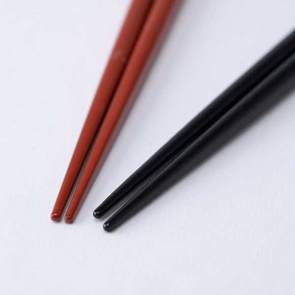 fukunishi-sobe-pine-bamboo-and-plum-aizu-lacquerware-set-of-two-pairs-of-chopsticks-23-cm-9-in-and-21-cm-83-in-musubi-kiln-quality-japanese-tablewares-and-gifts-356449.jpg