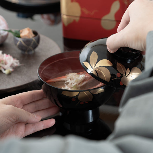 fukunishi-sobe-spear-flower-aizu-lacquerware-soup-bowl-with-lid-musubi-kiln-quality-japanese-tablewares-and-gifts-685586.jpg