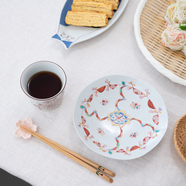 ginshu-kiln-flowers-in-full-bloom-kutani-round-plate-musubi-kiln-quality-japanese-tablewares-and-gifts-838949.jpg