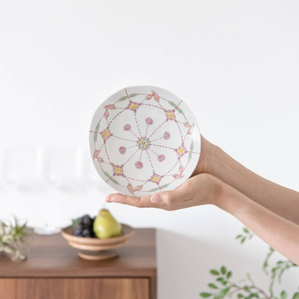ginshu-kiln-geometric-pattern-kutani-round-plate-musubi-kiln-quality-japanese-tablewares-and-gifts-731448.jpg