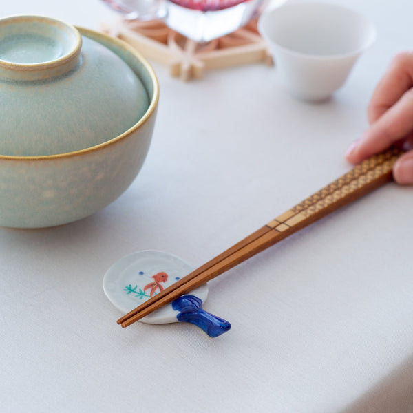 goldfish-paper-fan-kyo-ware-chopstick-rest-set-musubi-kiln-quality-japanese-tablewares-and-gifts-875453.jpg
