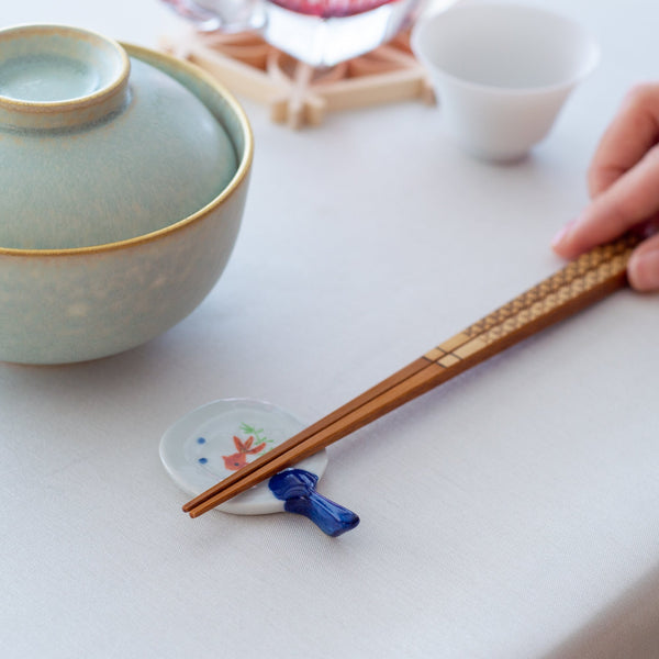goldfish-paper-fan-kyo-ware-chopstick-rest-set-musubi-kiln-quality-japanese-tablewares-and-gifts-906324.jpg