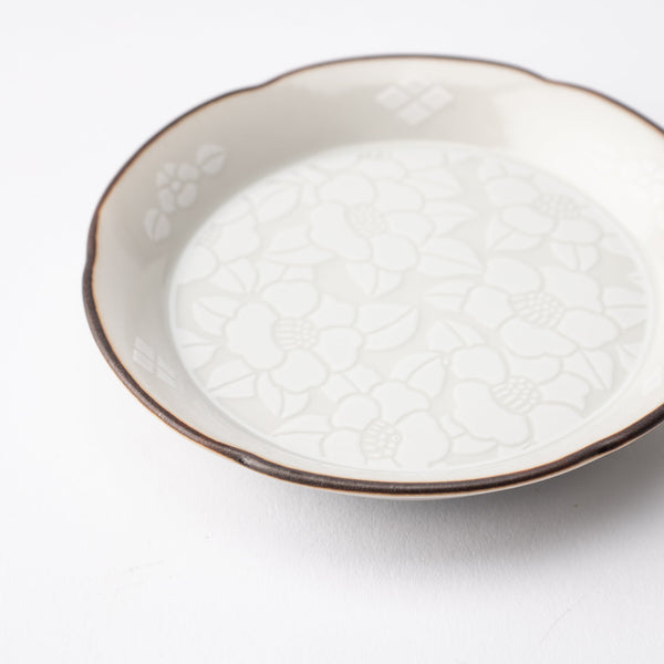hachi-kutani-plum-blossoms-camellia-sauce-plate-musubi-kiln-quality-japanese-tablewares-and-gifts-528449.jpg