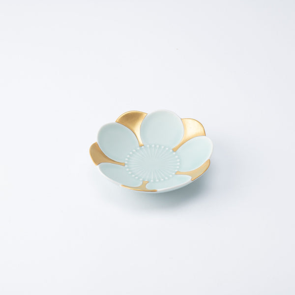hataman-touen-moist-gold-plum-blossom-imari-nabeshima-ware-side-plate-musubi-kiln-quality-japanese-tablewares-and-gifts-722167.jpg