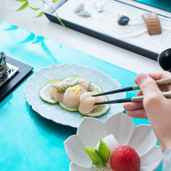 hataman-touen-moist-sakura-imari-nabeshima-ware-side-plate-musubi-kiln-quality-japanese-tablewares-and-gifts-885386.jpg