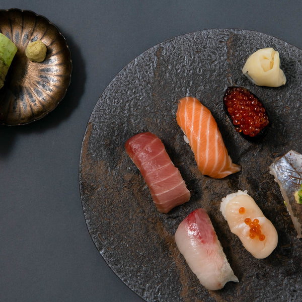 hibino-ash-glaze-mino-ware-footed-round-plate-98-in-musubi-kiln-quality-japanese-tablewares-and-gifts-984291.jpg