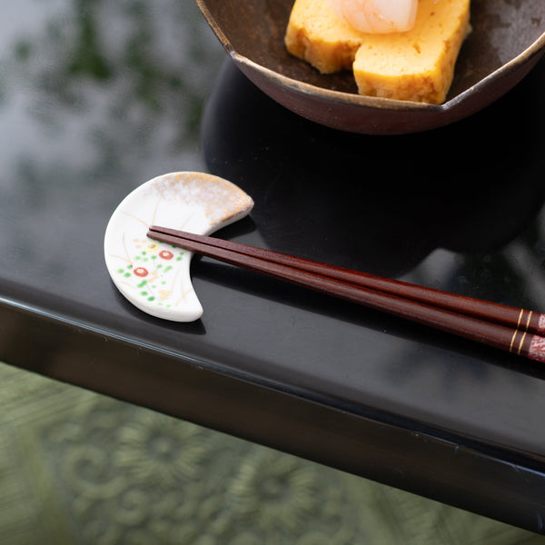 hozan-kiln-crescent-shaped-kyo-ware-chopstick-rest-set-musubi-kiln-quality-japanese-tablewares-and-gifts-110937.jpg