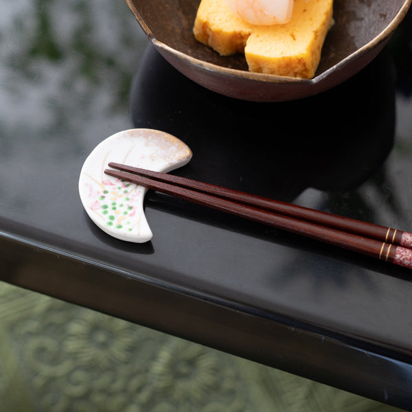 hozan-kiln-crescent-shaped-kyo-ware-chopstick-rest-set-musubi-kiln-quality-japanese-tablewares-and-gifts-296497.jpg