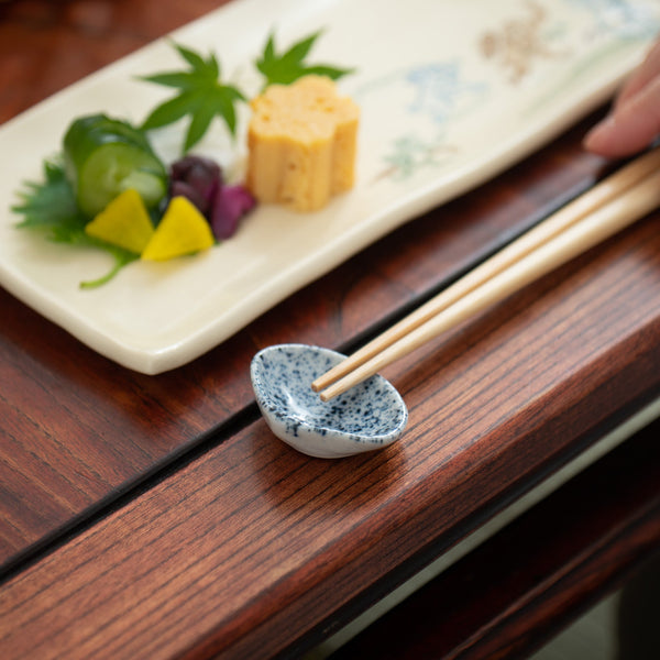 hozan-kiln-ink-sprayed-shell-kyo-ware-chopstick-rest-set-musubi-kiln-quality-japanese-tablewares-and-gifts-177695.jpg