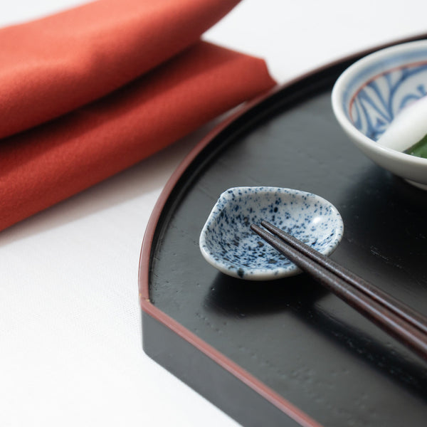 hozan-kiln-ink-sprayed-shell-kyo-ware-chopstick-rest-set-musubi-kiln-quality-japanese-tablewares-and-gifts-980302.jpg