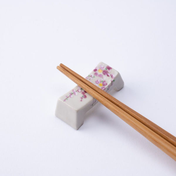 hozan-kiln-pink-weeping-cherry-kyo-ware-chopstick-rest-set-musubi-kiln-quality-japanese-tablewares-and-gifts-732114.jpg