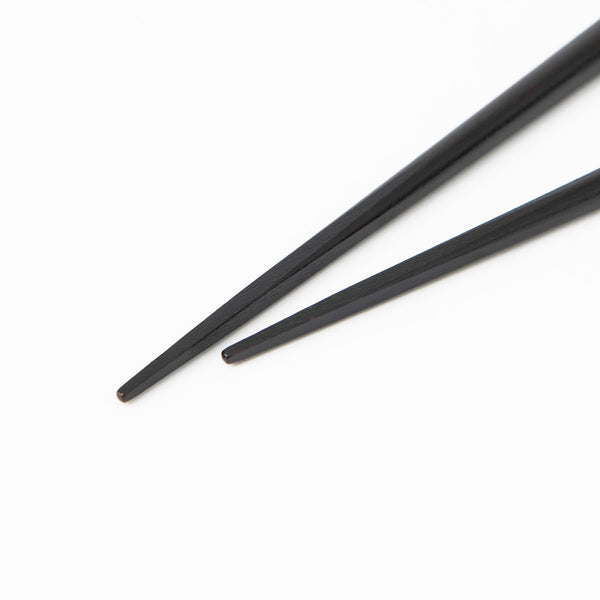 ishida-osho-wakasa-lacquer-extra-large-chopsticks-235-cm-93-in-musubi-kiln-quality-japanese-tablewares-and-gifts-311132.jpg