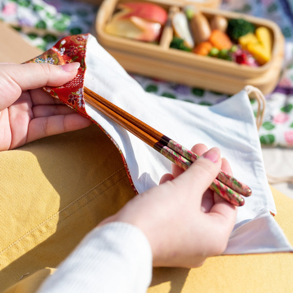 issou-spring-flowers-nishijin-ori-brocade-chopsticks-case-musubi-kiln-quality-japanese-tablewares-and-gifts-698491.jpg