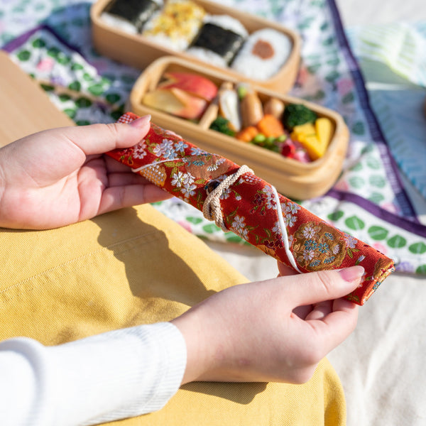 issou-spring-flowers-nishijin-ori-brocade-chopsticks-case-musubi-kiln-quality-japanese-tablewares-and-gifts-866994.jpg