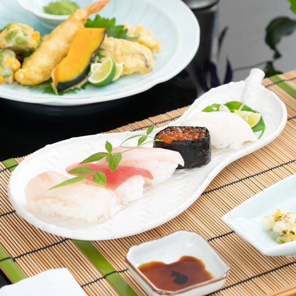 kaizan-kiln-silver-gourd-arita-plate-musubi-kiln-quality-japanese-tablewares-and-gifts-914169.jpg