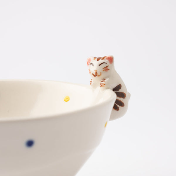 kikusho-kiln-blue-dot-cat-hasami-japanese-rice-bowl-musubi-kiln-quality-japanese-tablewares-and-gifts-300614.jpg