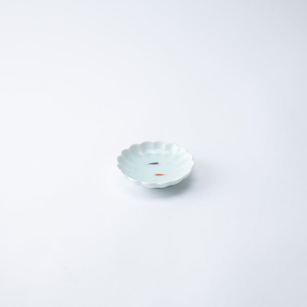 kosen-kiln-medaka-rice-fish-chrysanthemum-imari-nabeshima-ware-sauce-plate-musubi-kiln-quality-japanese-tablewares-and-gifts-884199.jpg