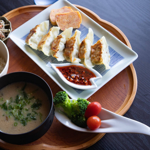 kuvio-stripe-hasami-japanese-rectangle-plate-musubi-kiln-quality-japanese-tablewares-and-gifts-378464.jpg