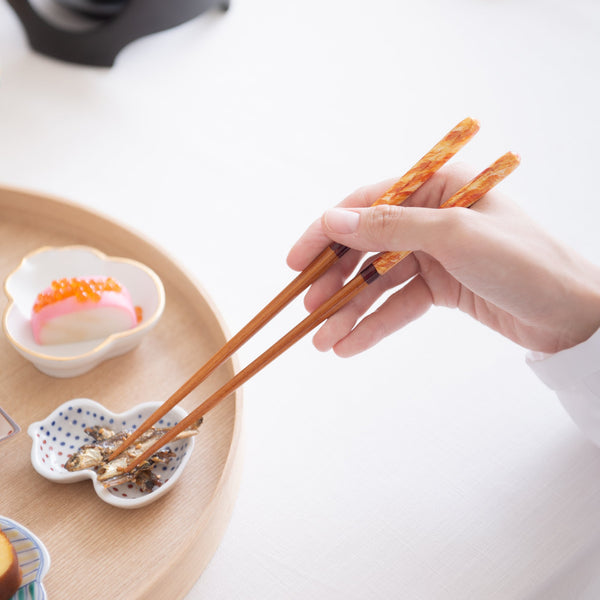 matsukan-crystal-hidamari-wakasa-lacquerware-chopsticks-set-225-cm-89-in-with-chopstick-rests-set-of-two-musubi-kiln-quality-japanese-tablewares-and-gifts-572243.jpg