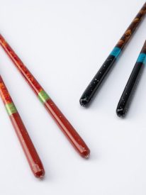 matsukan-crystal-yozora-wakasa-lacquerware-chopsticks-set-225-cm-89-in-with-chopstick-rests-set-of-two-musubi-kiln-quality-japanese-tablewares-and-gifts-851546.jpg