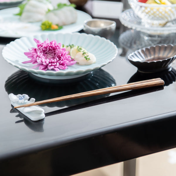matsukan-octagonal-zumen-kyoto-bamboo-wakasa-lacquerware-set-of-two-pairs-of-chopsticks-24-cm-94-in-musubi-kiln-quality-japanese-tablewares-and-gifts-247290.jpg
