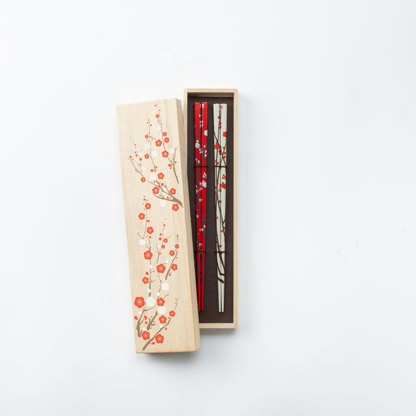 matsukan-rimpa-red-and-white-plum-blossoms-wakasa-lacquerware-set-of-two-pairs-of-chopsticks-23-cm-91-in-musubi-kiln-quality-japanese-tablewares-and-gifts-816687.jpg