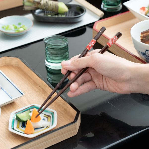matsukan-sound-of-the-sea-shell-inlay-checkered-pattern-wakasa-lacquerware-set-of-two-pairs-of-chopsticks-23-cm-91-in-21-cm-83-in-with-chopstick-rests-set-of-tw-533223.jpg