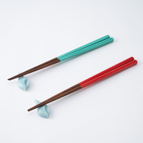 matsukan-sound-of-the-sea-shimmering-waves-wakasa-lacquerware-set-of-two-pairs-of-chopsticks-225-cm-89-in-with-chopstick-rests-set-of-two-musubi-kiln-quality-ja-995492.jpg