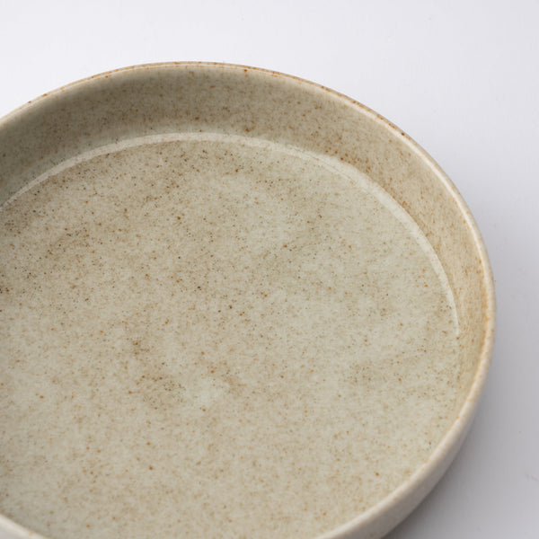 meru-grains-spume-mino-ware-round-plate-65in-musubi-kiln-quality-japanese-tablewares-and-gifts-563198.jpg