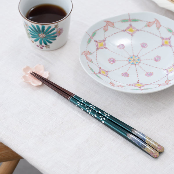 mtfuji-and-sakura-yamanaka-lacquerware-set-of-two-pairs-of-chopsticks-23-cm-9-in-musubi-kiln-quality-japanese-tablewares-and-gifts-502768.jpg
