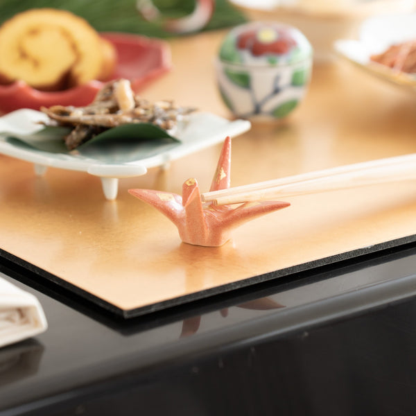 origami-crane-kutani-chopstick-rest-set-musubi-kiln-quality-japanese-tablewares-and-gifts-414922.jpg