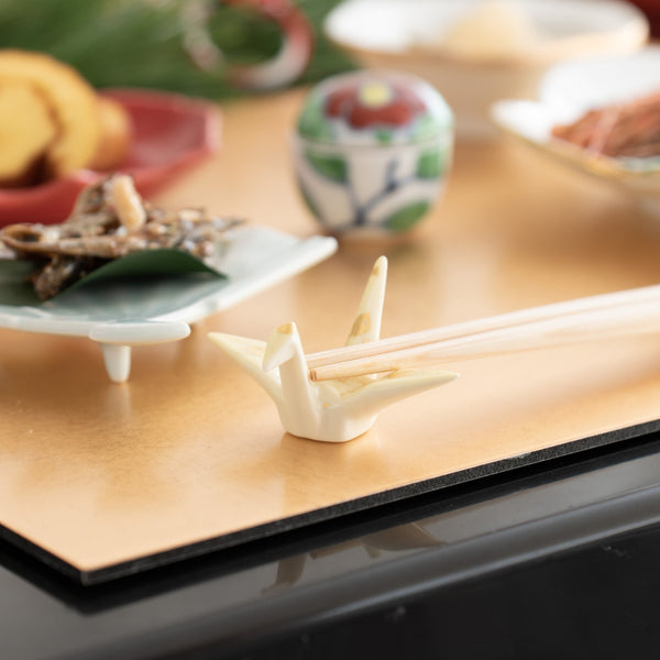 origami-crane-kutani-chopstick-rest-set-musubi-kiln-quality-japanese-tablewares-and-gifts-883798.jpg