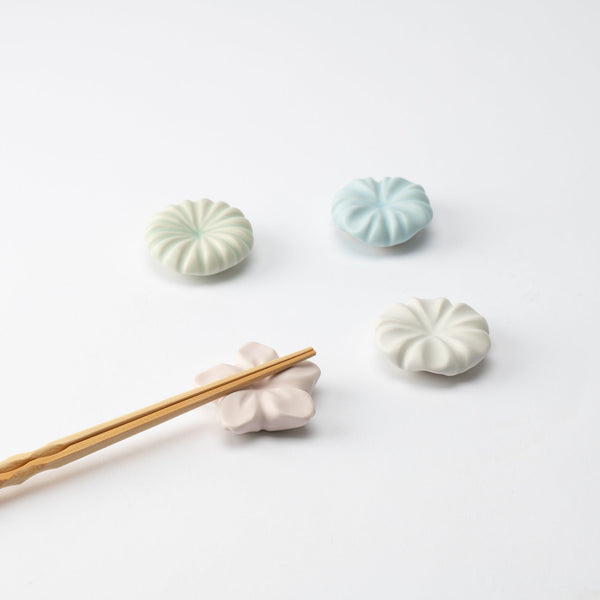 rinka-usuki-chopstick-rest-set-musubi-kiln-quality-japanese-tablewares-and-gifts-678308.jpg