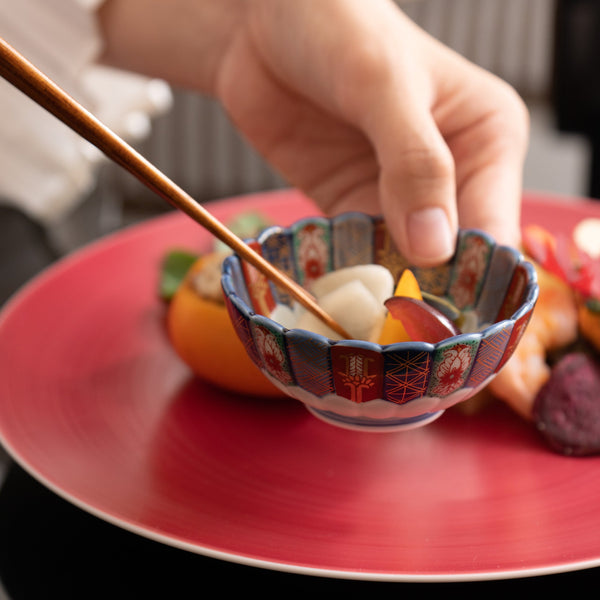 rinkuro-kiln-old-imari-flower-hasami-kobachi-bowl-b-musubi-kiln-quality-japanese-tablewares-and-gifts-327030.jpg