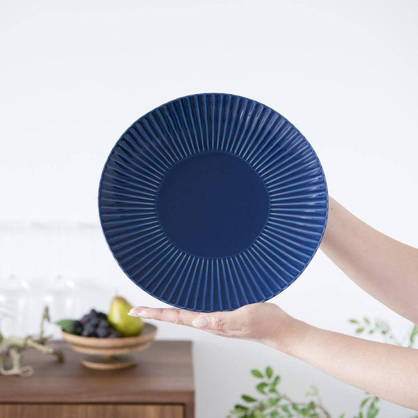 shinogi-lapis-lazuli-hasami-round-plate-musubi-kiln-quality-japanese-tablewares-and-gifts-838573.jpg