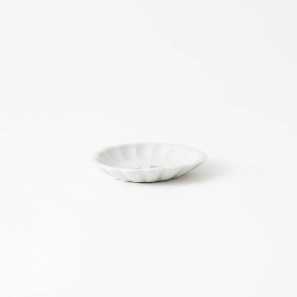 soukyu-kiln-chrysanthemums-and-crane-kutani-sauce-plate-musubi-kiln-quality-japanese-tablewares-and-gifts-866952.jpg