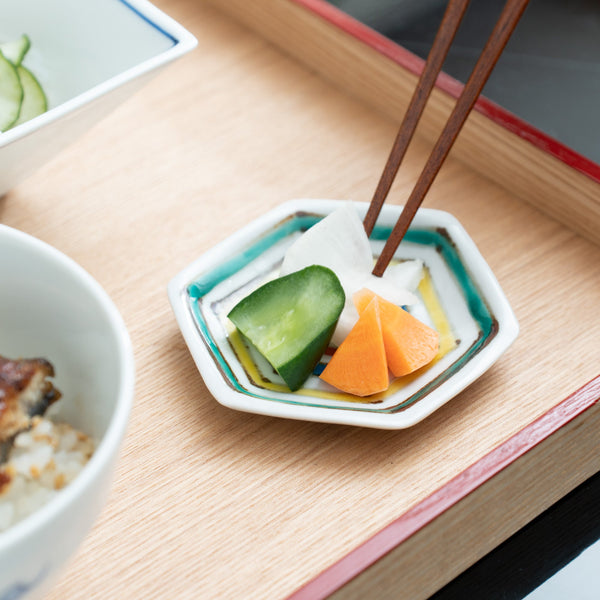 soukyu-kiln-geometric-shape-kutani-sauce-plate-musubi-kiln-quality-japanese-tablewares-and-gifts-394692.jpg
