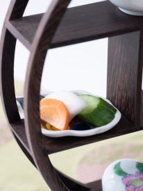 soukyu-kiln-iridescent-clouds-kutani-sauce-plate-musubi-kiln-quality-japanese-tablewares-and-gifts-639716.jpg
