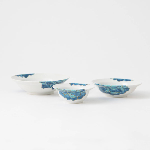 souraku-an-blue-peony-bowl-set-b-musubi-kiln-quality-japanese-tablewares-and-gifts-451327.jpg