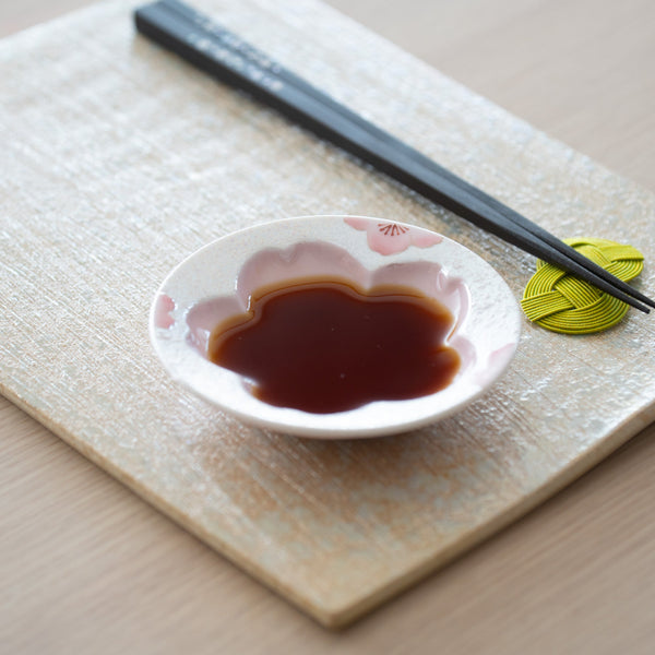 tasei-kiln-lustrous-sakura-pink-arita-ware-sauce-plate-musubi-kiln-quality-japanese-tablewares-and-gifts-787711.jpg