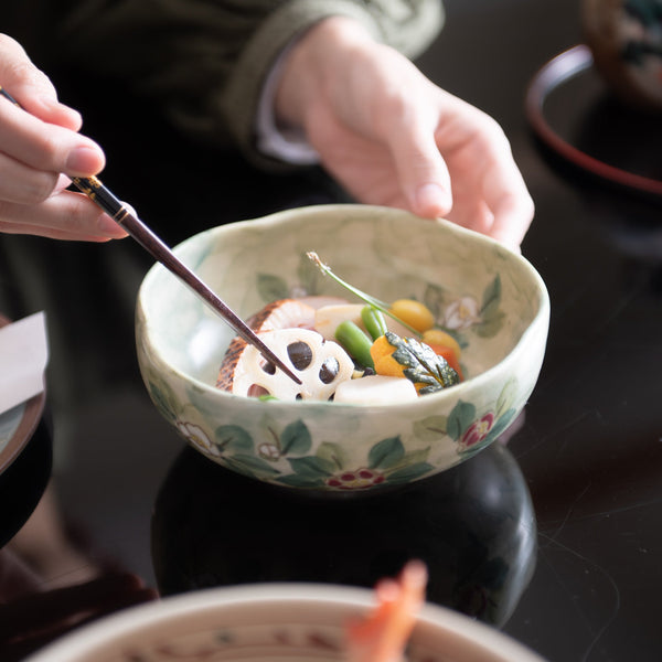 tosen-kiln-camellia-kiyomizu-ware-bowl-musubi-kiln-quality-japanese-tablewares-and-gifts-422268.jpg