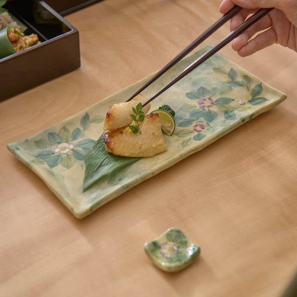 tosen-kiln-camellia-kiyomizu-ware-rectangle-plate-10-in-musubi-kiln-quality-japanese-tablewares-and-gifts-627458.jpg